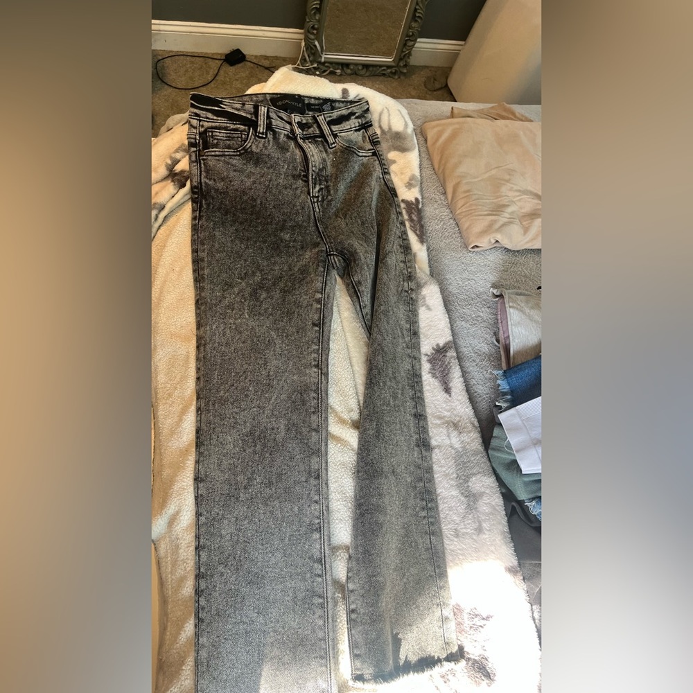 Never worn striaght leg jeans
